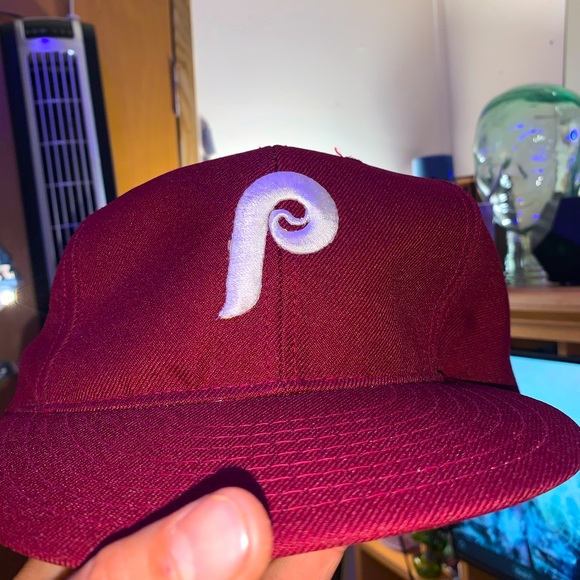 Philadelphia Vintage 90s SnapBack - Picture 1 of 5